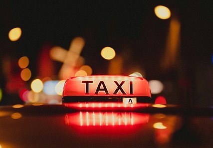 タクシーの照明